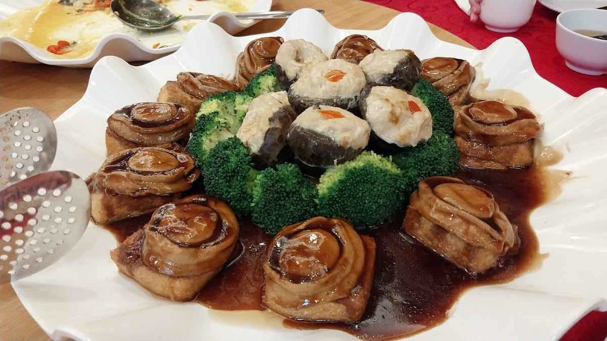 Ymt Healthy Vegetarian 圆满天素食坊 Photos 2